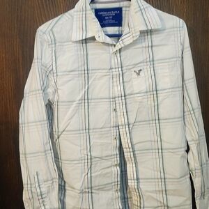American Eagle brand Men's dress shirt. Size XS